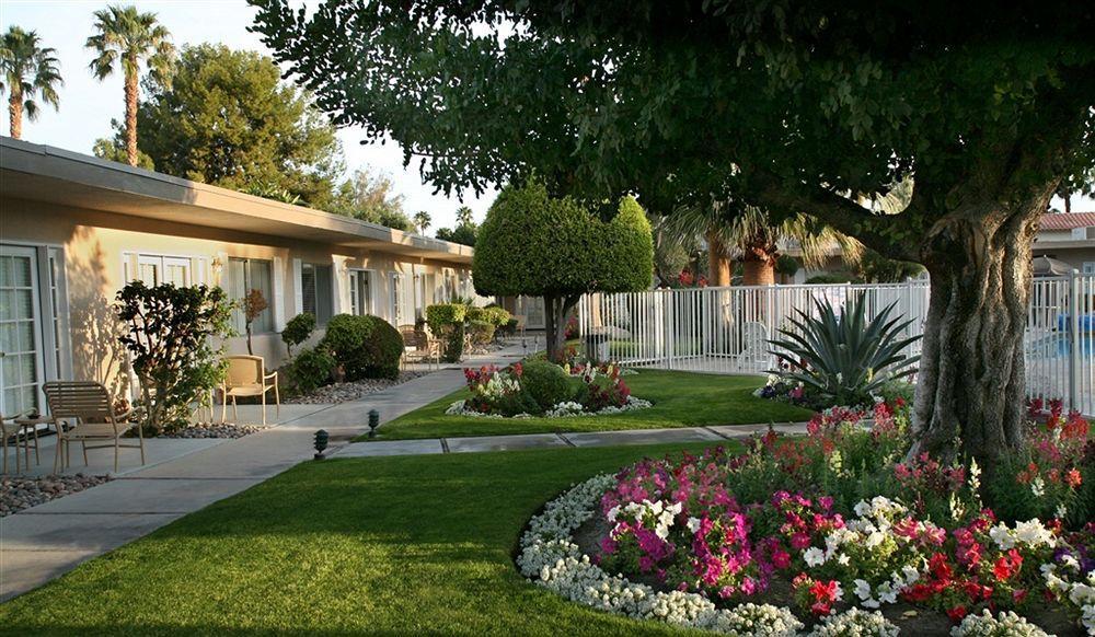Tuscany Manor Palm Springs Extérieur photo