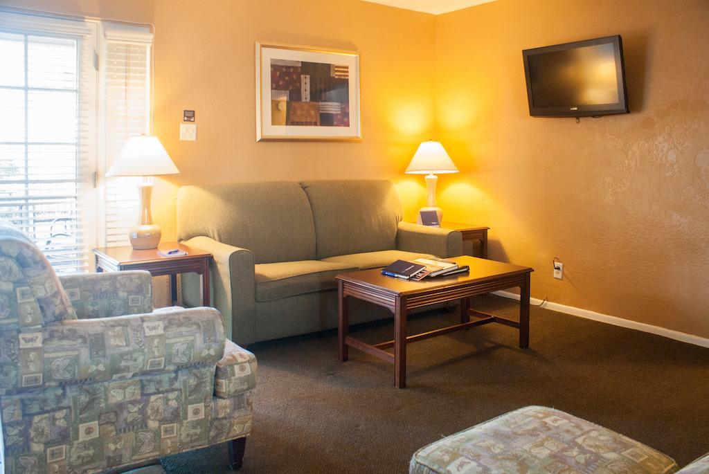Tuscany Manor Palm Springs Extérieur photo