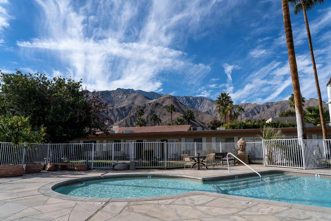Tuscany Manor Palm Springs Extérieur photo