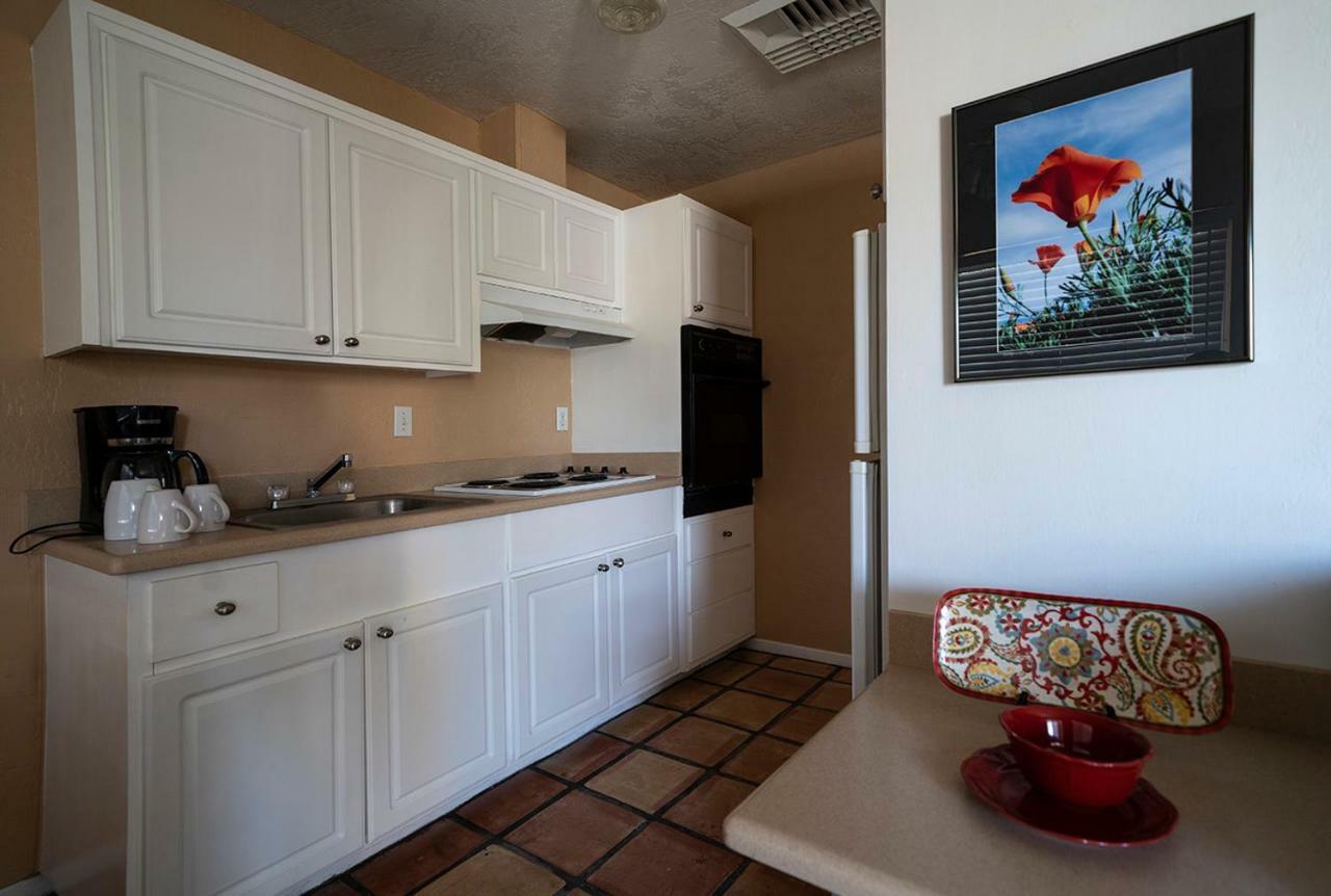 Tuscany Manor Palm Springs Extérieur photo